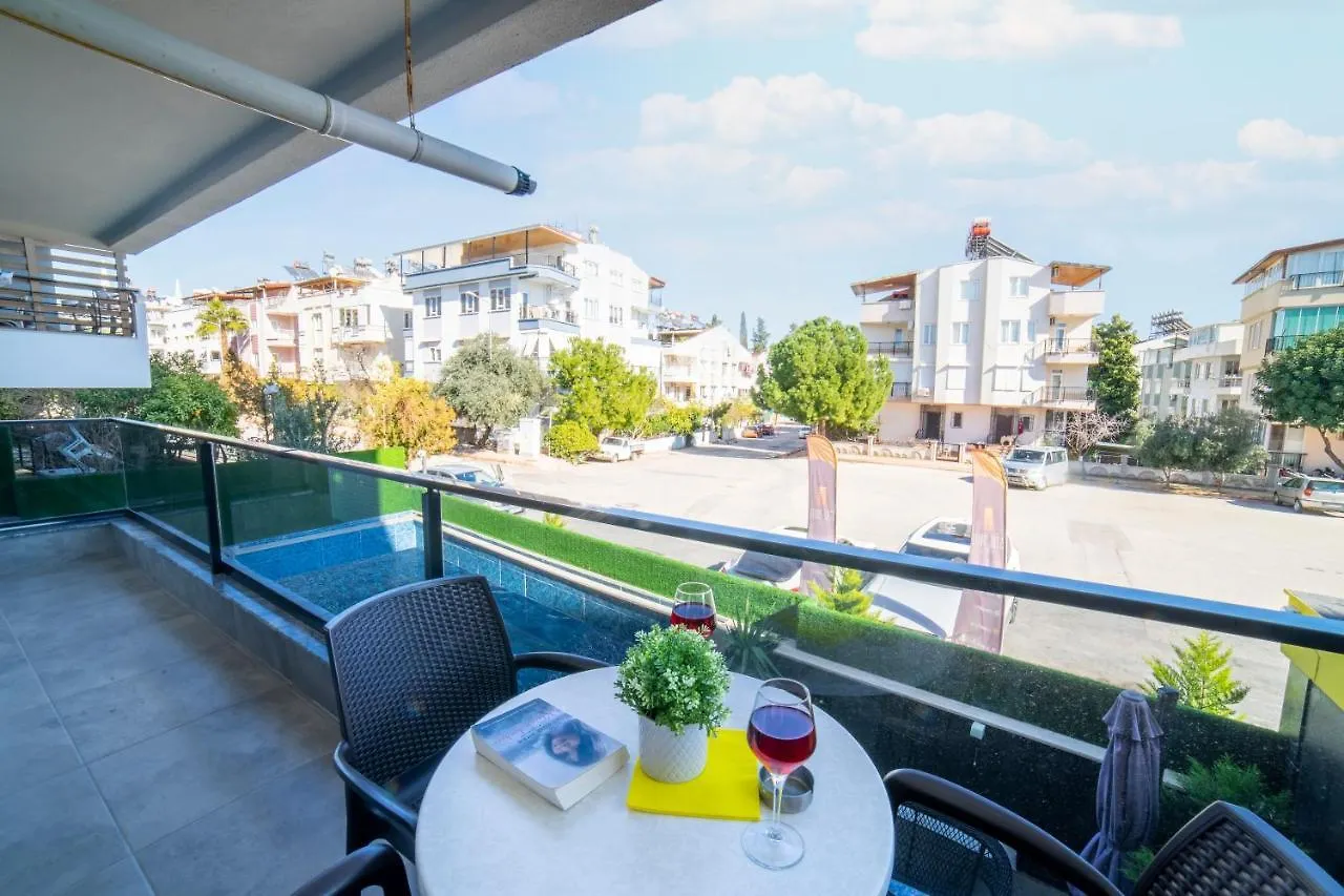 Stile Suite Family Hotel Antalya 5*,