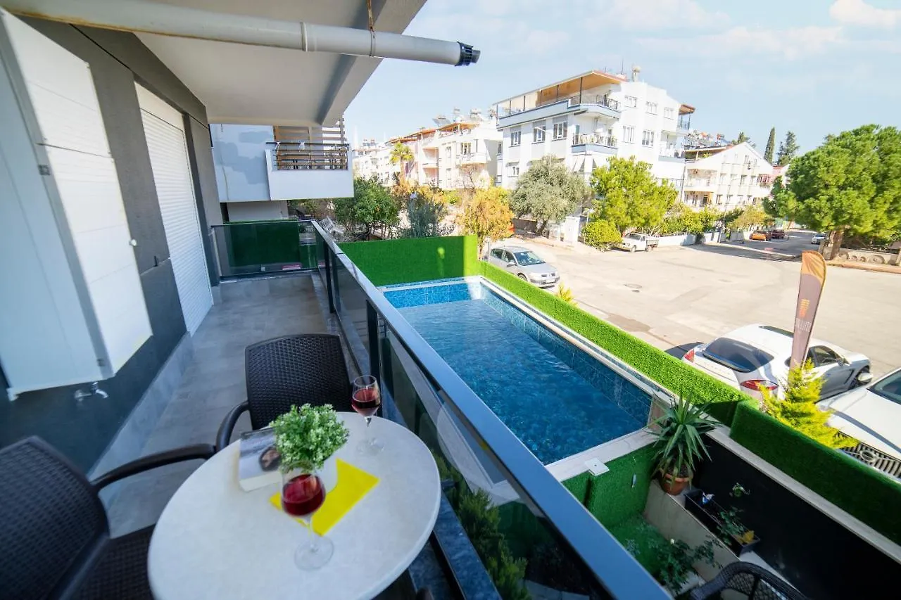 Stile Suite Family Hotel Antalya 5*,